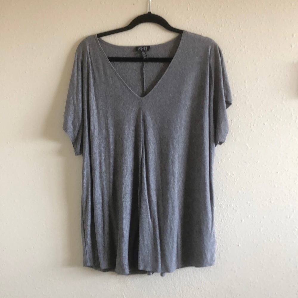 Gray top
